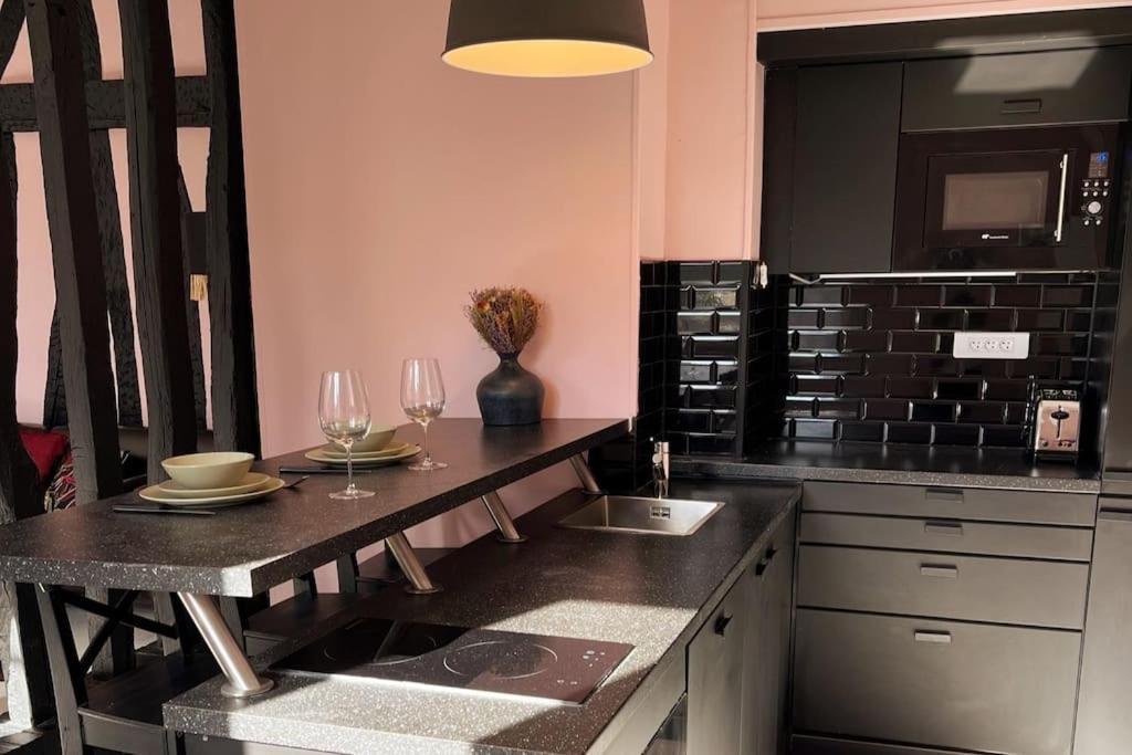 Rouen Hyper Centre 55 M2, La Glamour Suite 5* Экстерьер фото